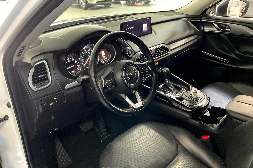 2022 Mazda CX-9 Touring photo 11