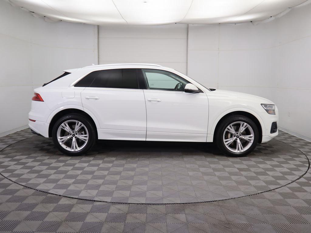 2022 Audi Q8 55 Premium Plus photo 4