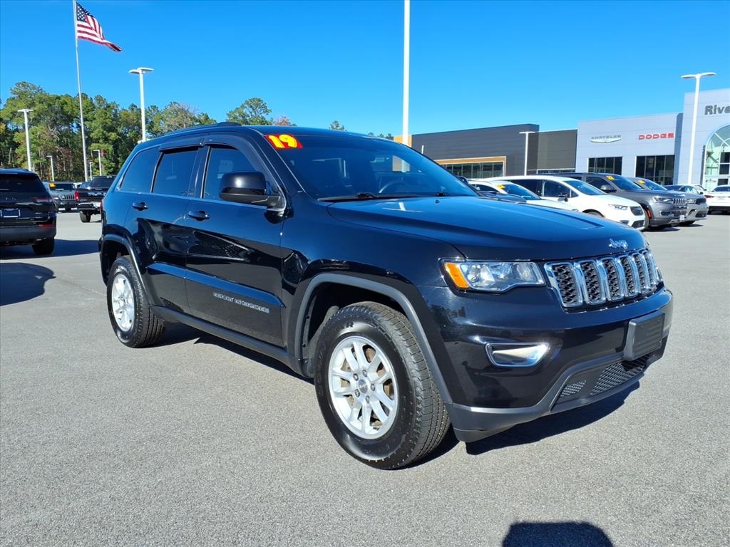 2019 Jeep Grand Cherokee Laredo E