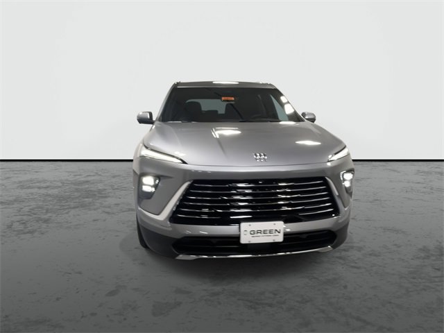 2026 Buick Enclave Preferred photo 3