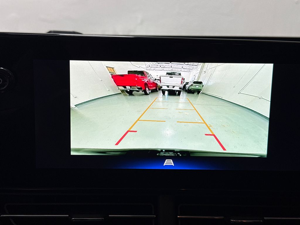 2025 Chevrolet Trax ACTIV photo 19