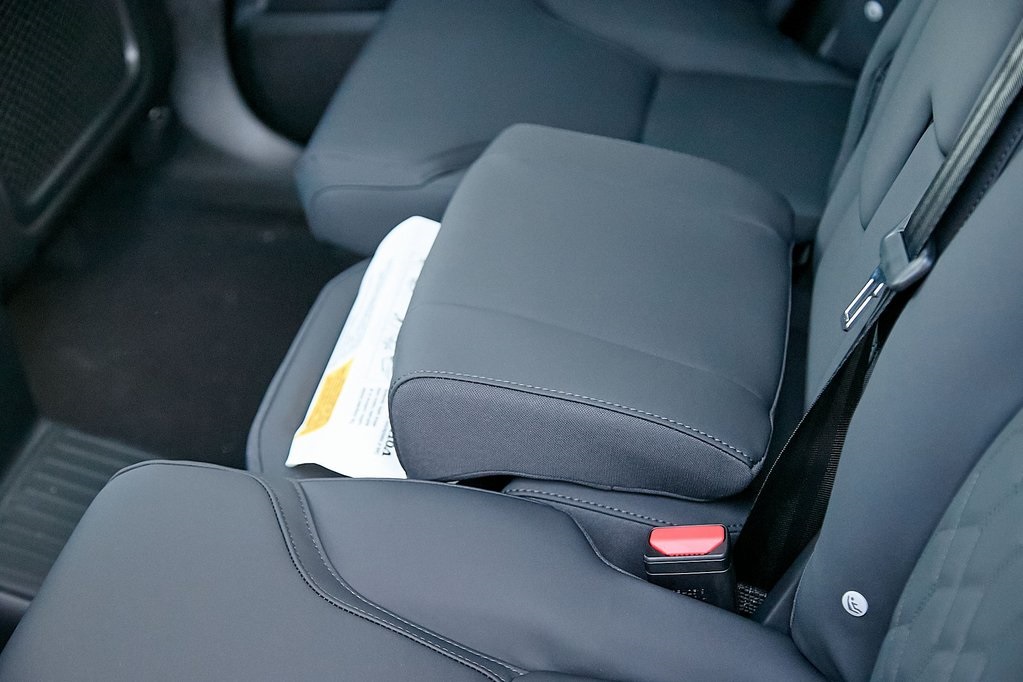 2026 VOLVO XC90 - Image 17