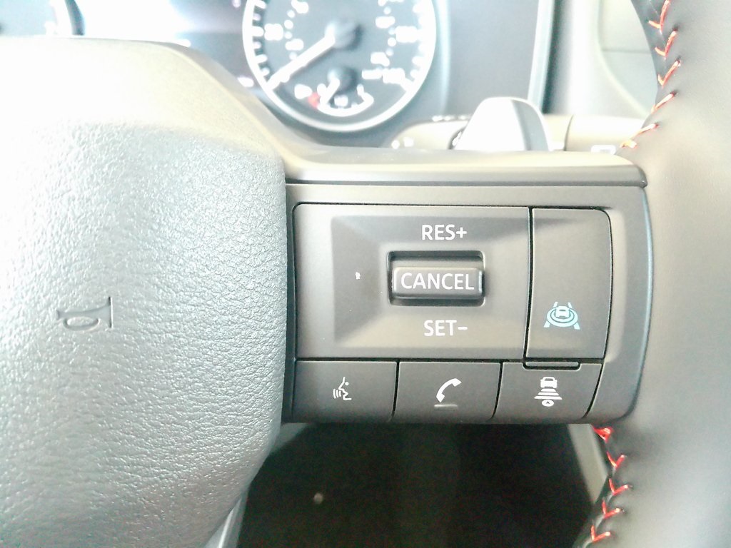 2026 Nissan Rogue SV photo 26
