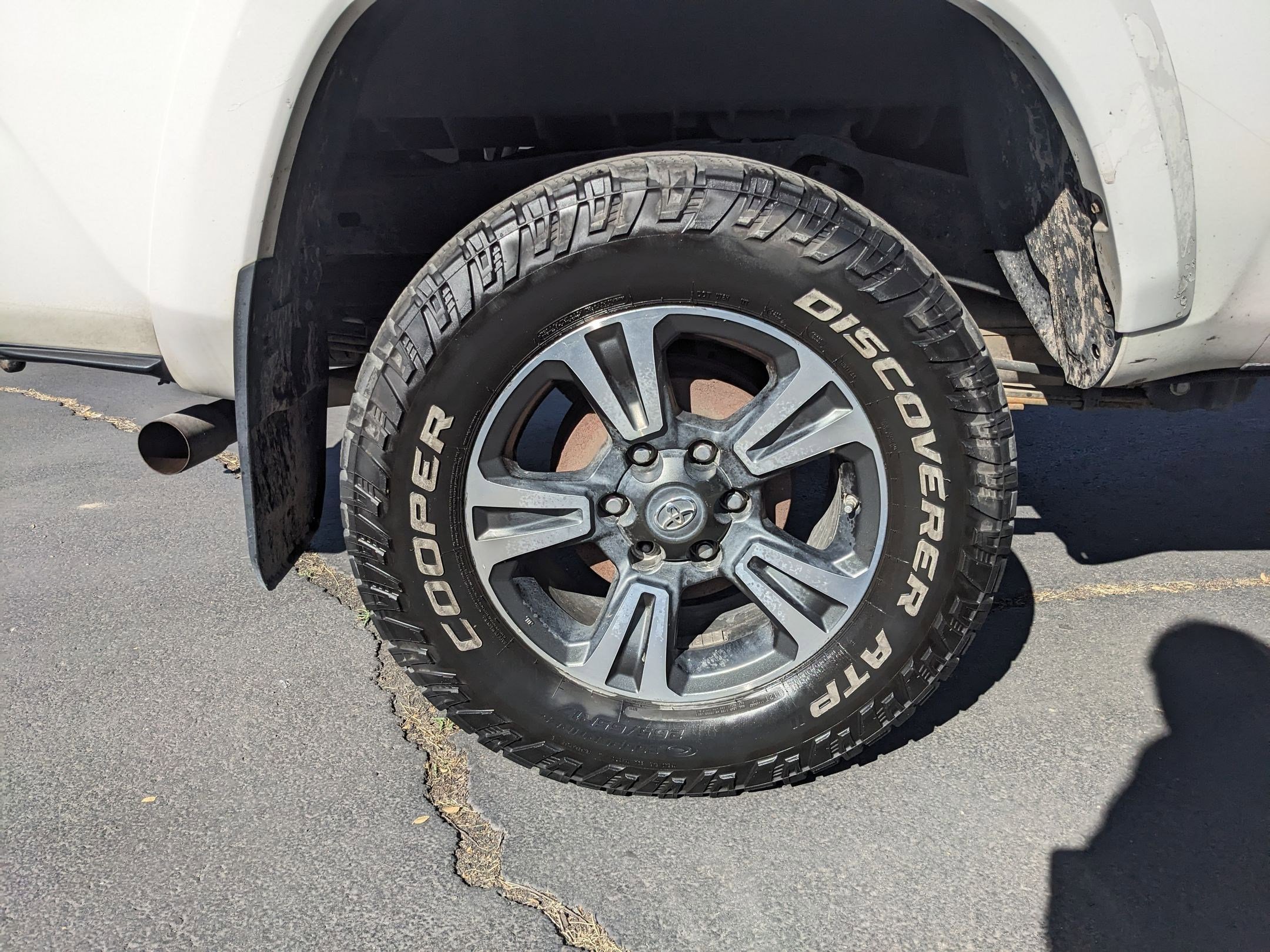 2019 Toyota Tacoma SR5 Long Bed photo 11