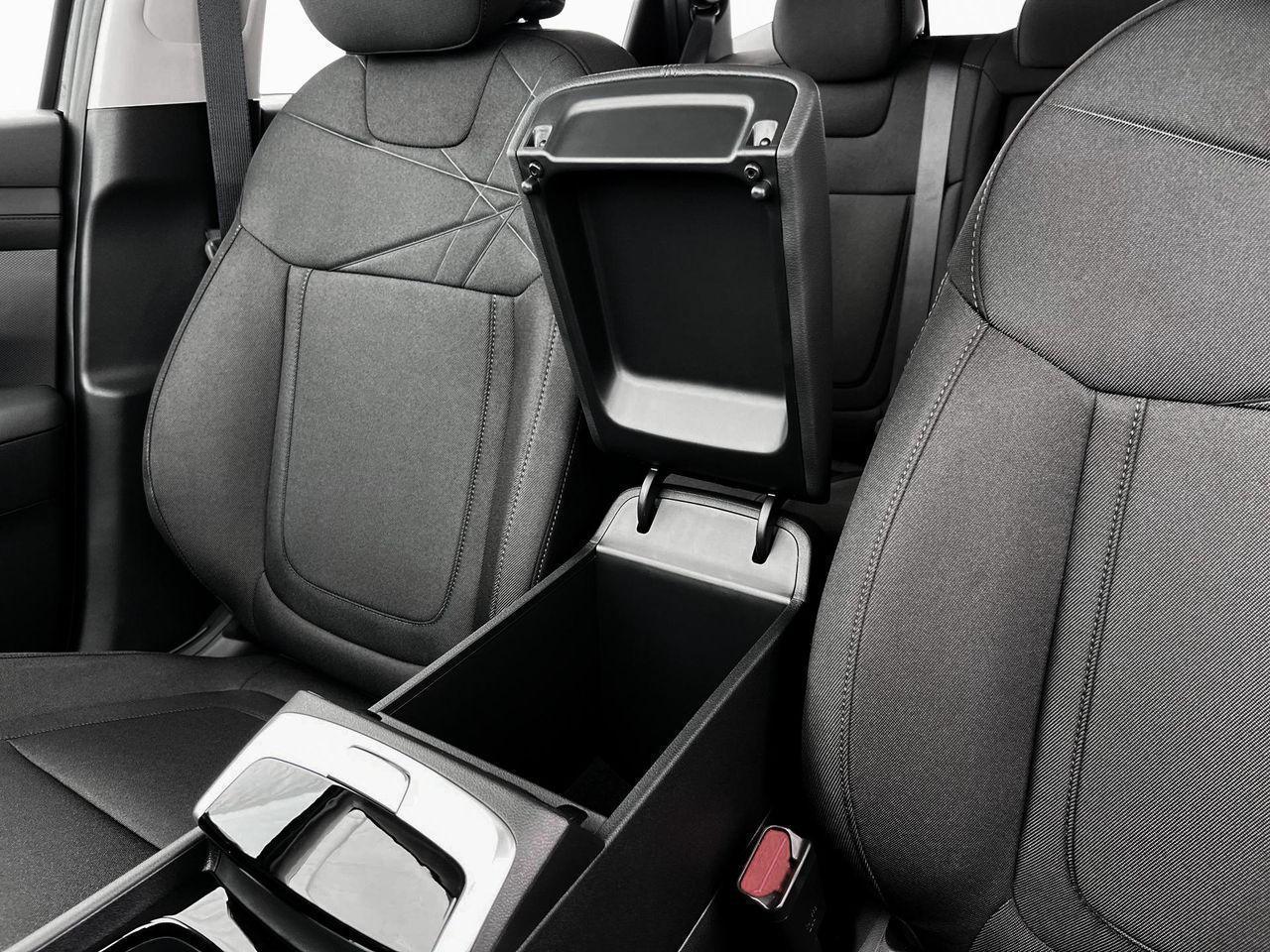 2026 Hyundai Tucson SE photo 17