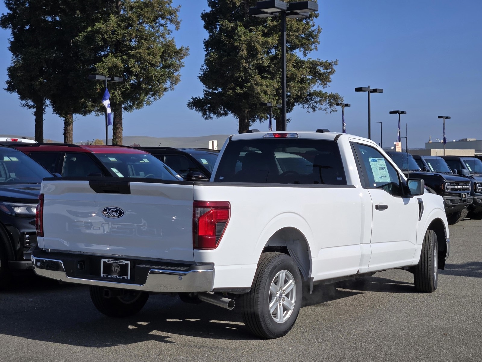 2025 Ford F-150 XL photo 4