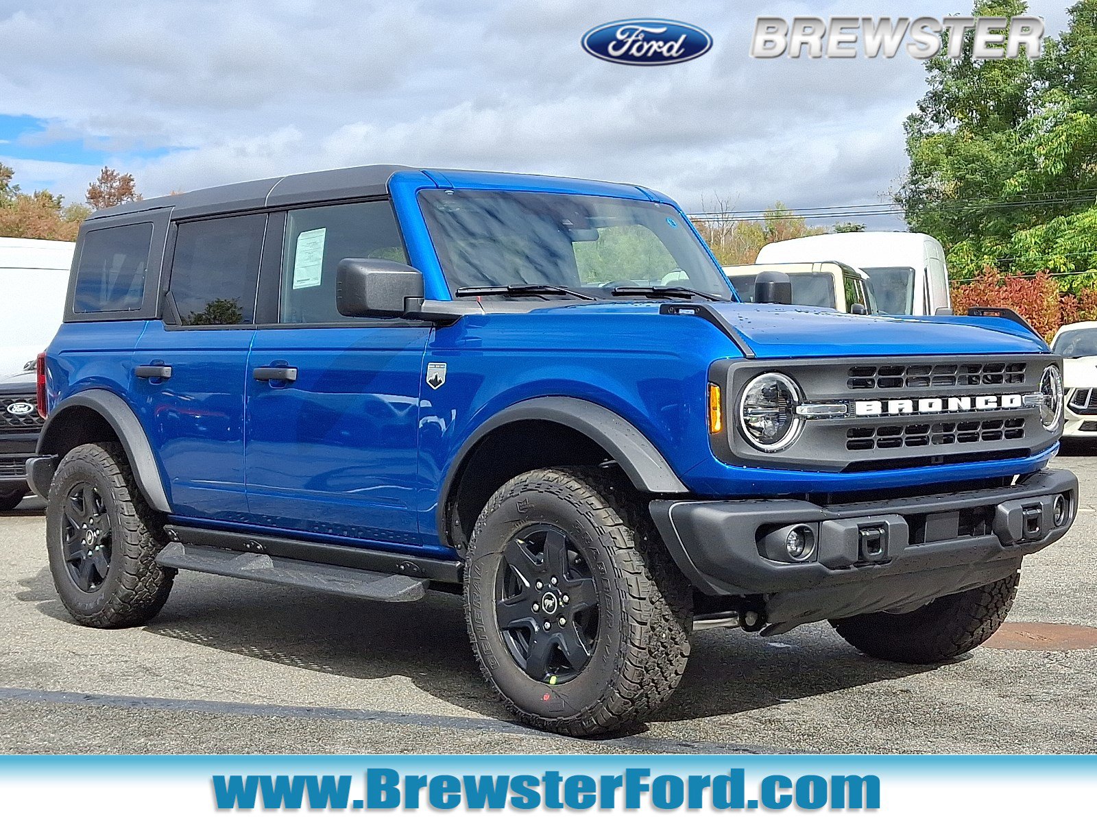 2025 Ford Bronco 4-Door Big Bend's photo