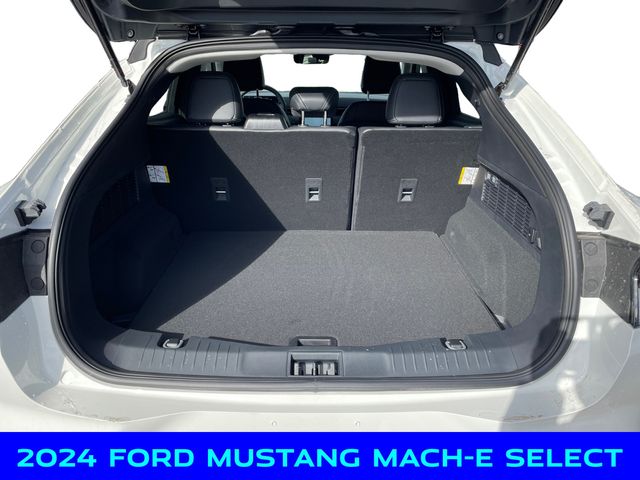 2024 Ford Mustang Mach-E Select photo 4