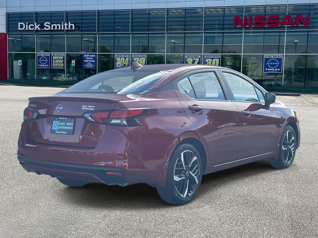 2025 Nissan Versa SR photo 6