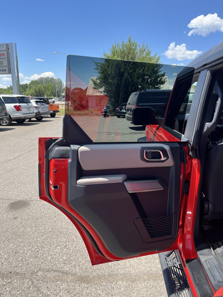 2023 Ford Bronco Wildtrak photo 14