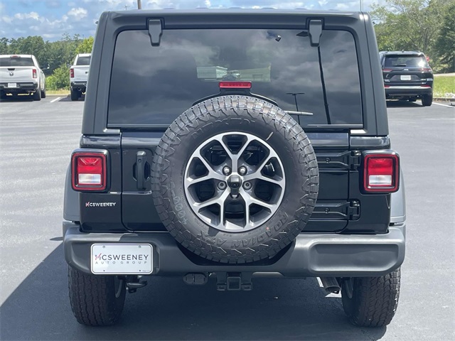 2025 Jeep Wrangler Sport S photo 4