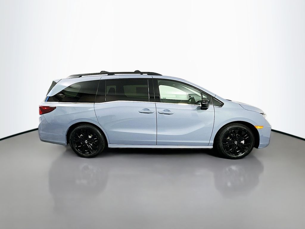 2026 Honda Odyssey Sport photo 2