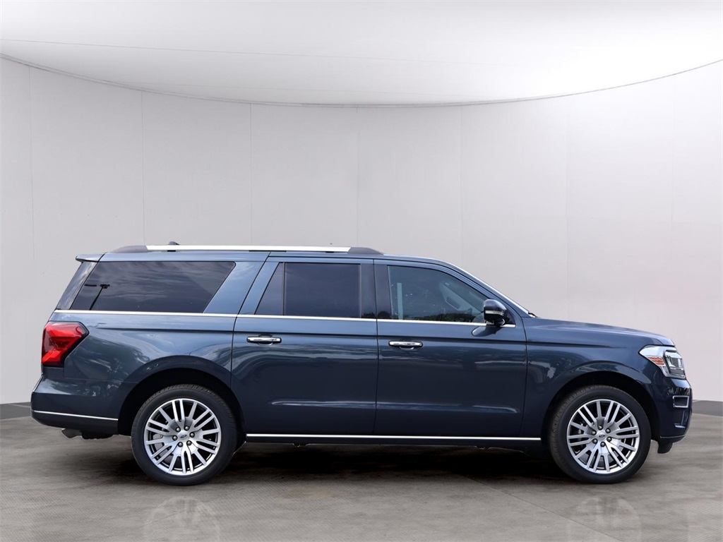 2023 Ford Expedition MAX Limited photo 4