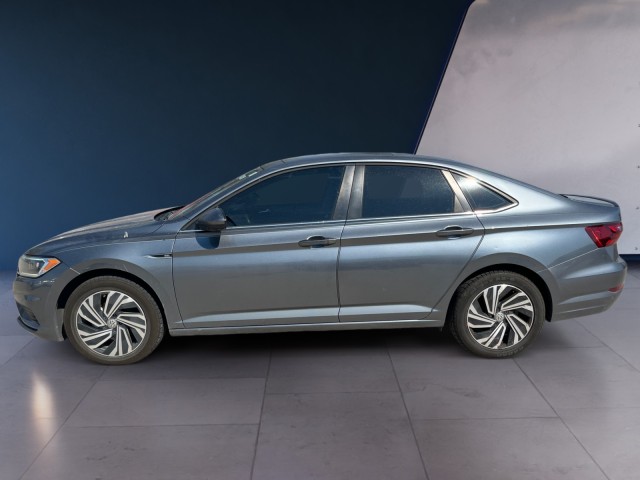 2021 Volkswagen Jetta SEL photo 2