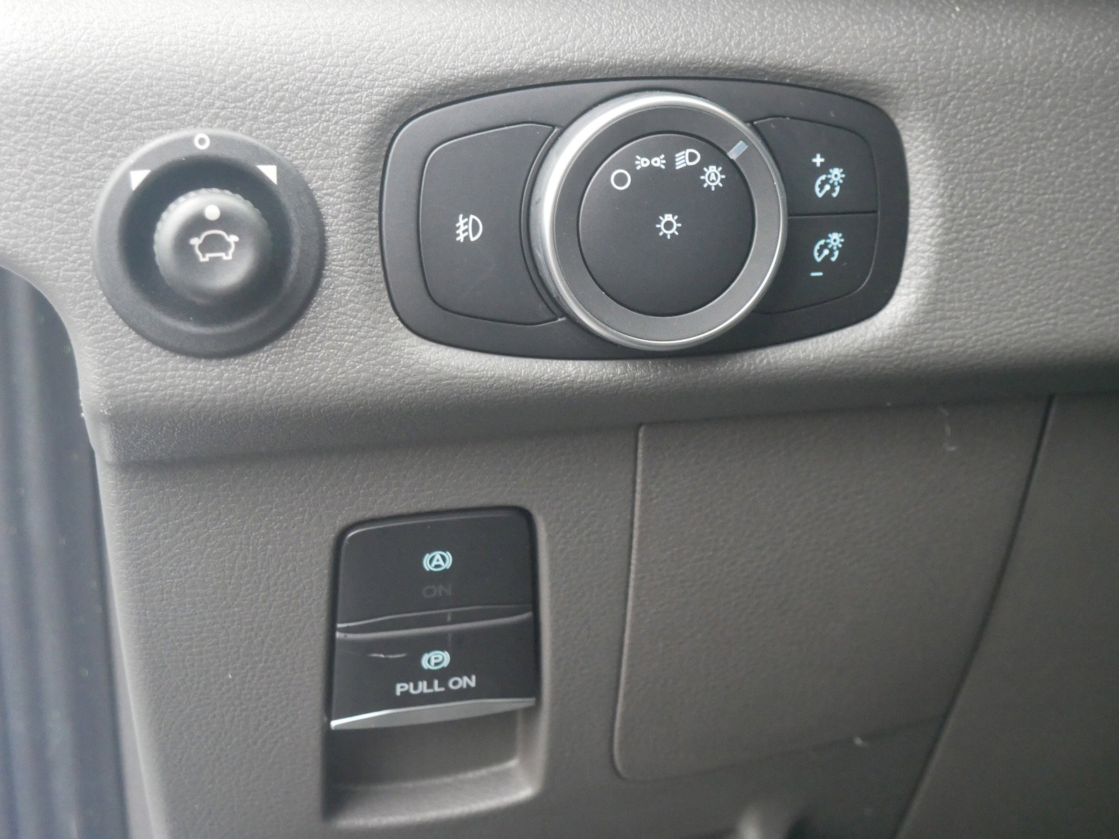 2024 Ford Transit Cargo Van photo 3