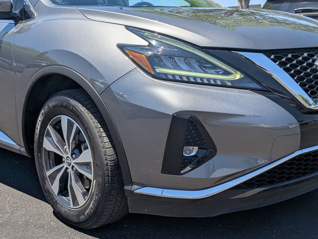 2023 Nissan Murano SV photo 2