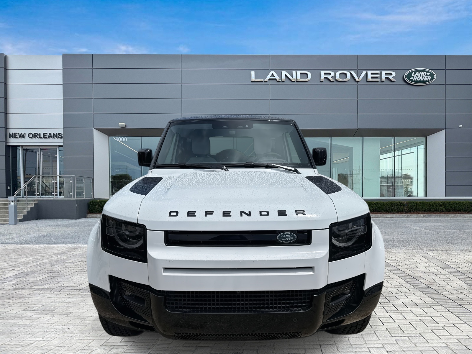 2025 Land Rover Defender 90 X-Dynamic SE photo 3