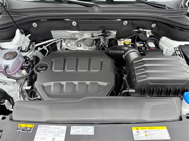2025 Volkswagen Atlas SEL Premium R-Line photo 13
