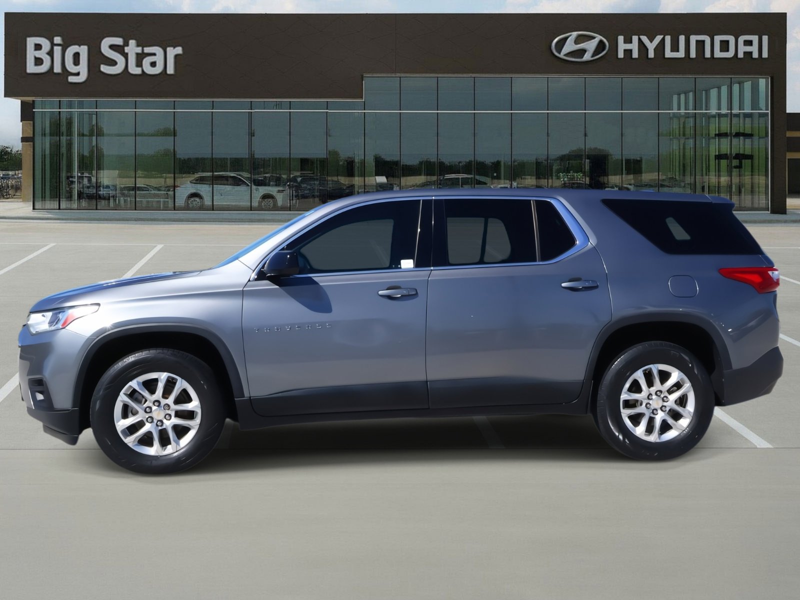 Used 2020 Chevrolet Traverse LS with VIN 1GNERFKW0LJ214119 for sale in Friendswood, TX