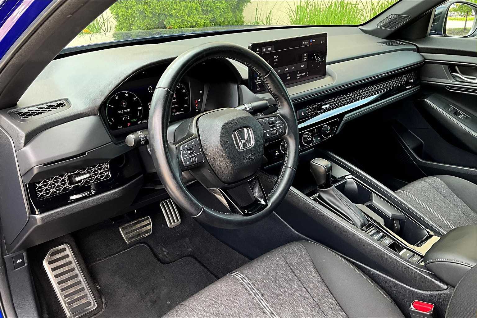 2023 Honda Accord Hybrid Sport photo 16