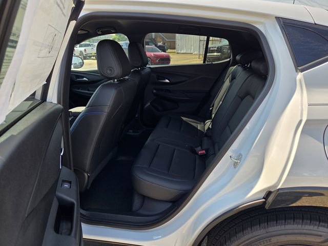 2025 Buick Envista ST photo 28
