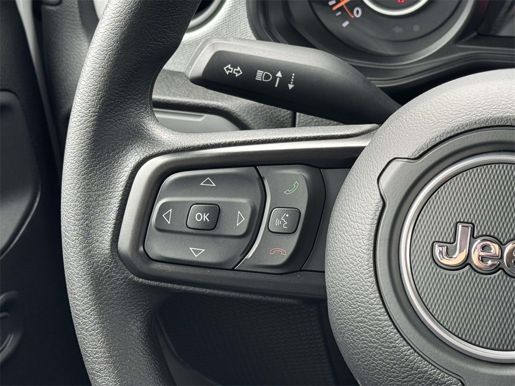 2025 Jeep Wrangler Sport photo 22