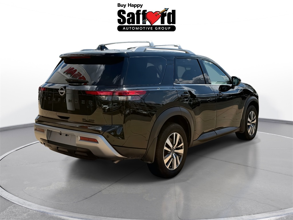 2023 Nissan Pathfinder SL photo 7