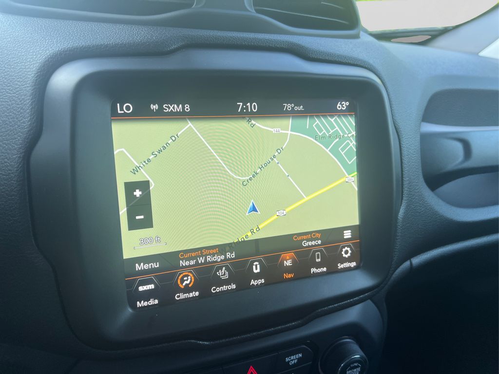 2021 Jeep Renegade Limited photo 24