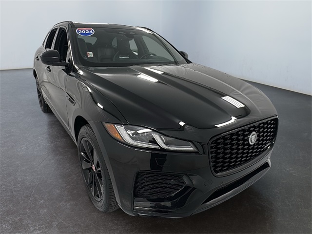 2024 Jaguar F-PACE R-Dynamic S