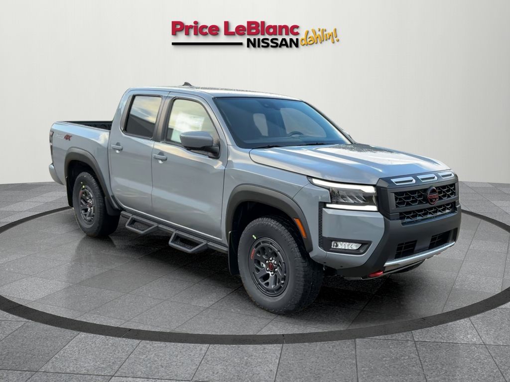2026 Nissan Frontier PRO-4X's photo