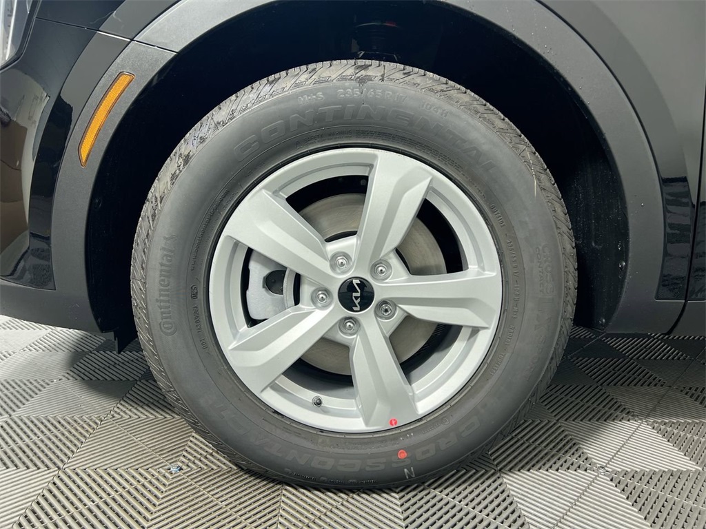 2026 Kia Sorento LX photo 12
