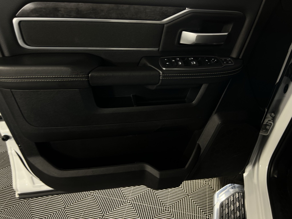 2024 Ram 2500 Big Horn photo 20