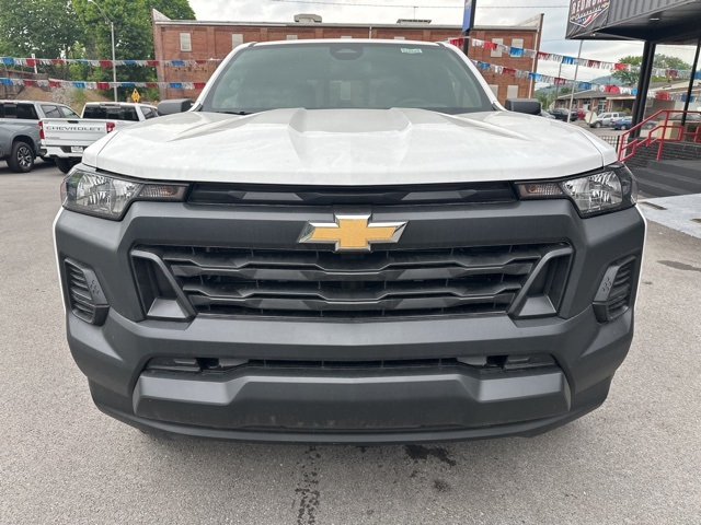 2025 Chevrolet Colorado LT photo 4