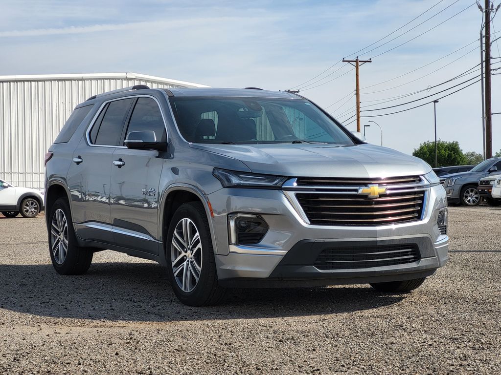 2023 Chevrolet Traverse High Country photo 3
