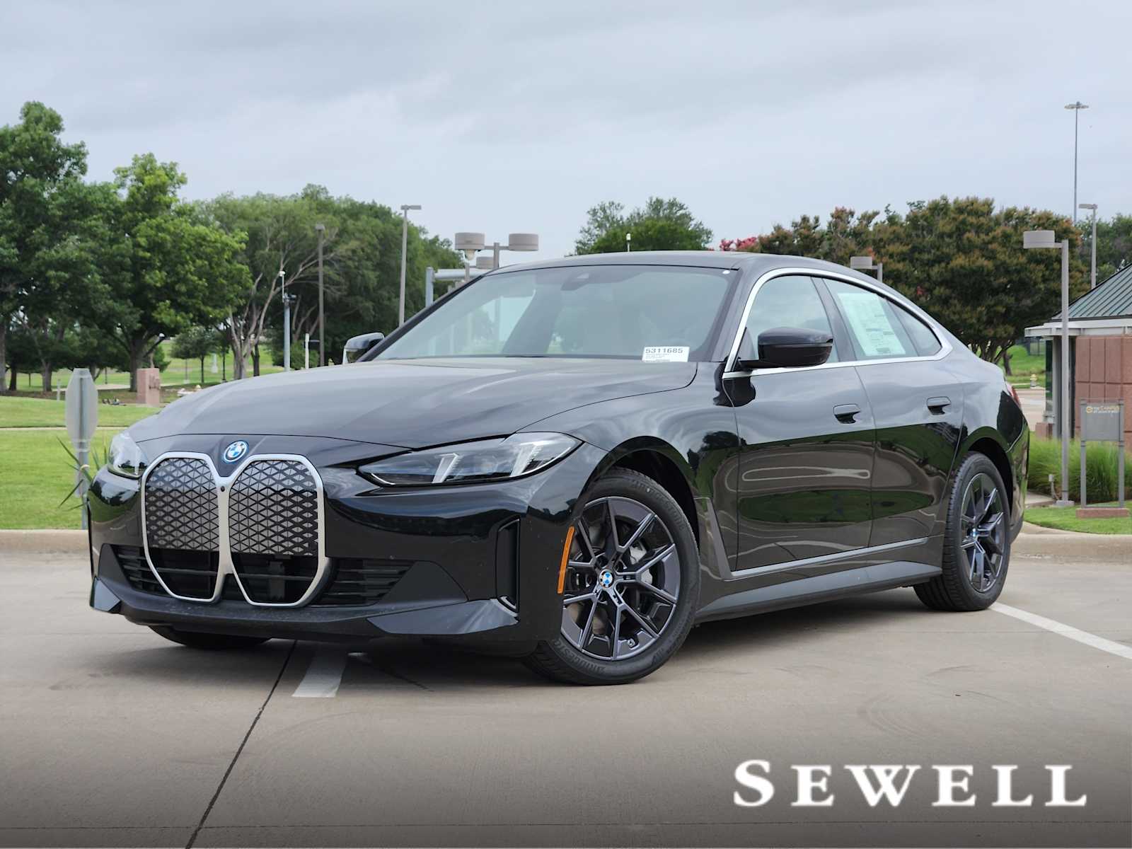 2025 BMW i4 xDrive40