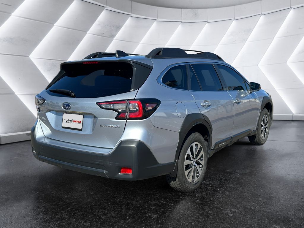 2025 Subaru Outback Premium photo 4