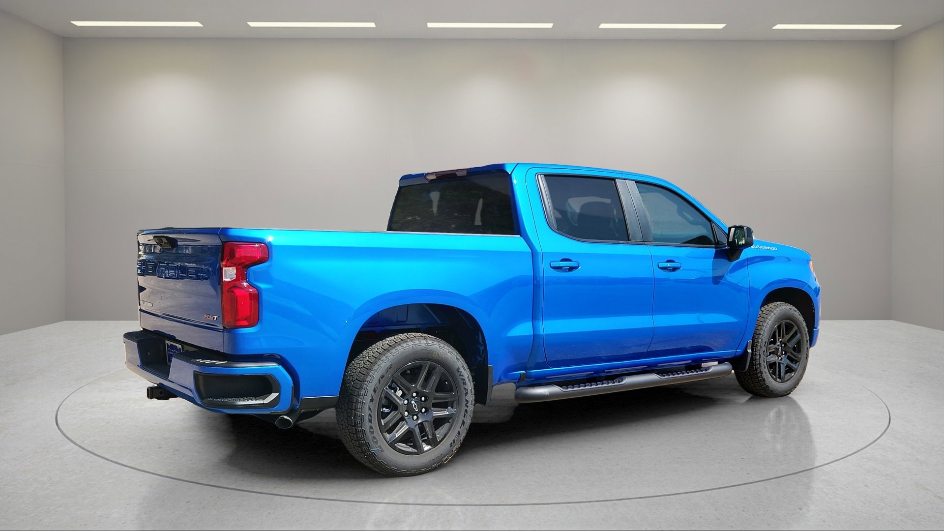 2026 Chevrolet Silverado 1500 RST photo 3