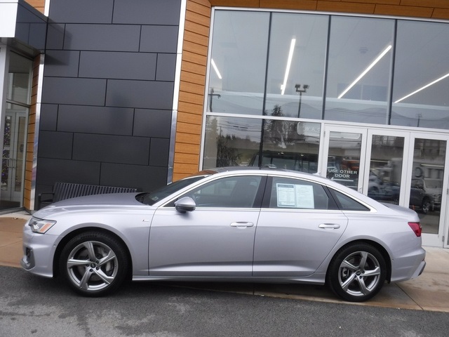 2024 Audi A6 Quattro Premium Plus photo 2