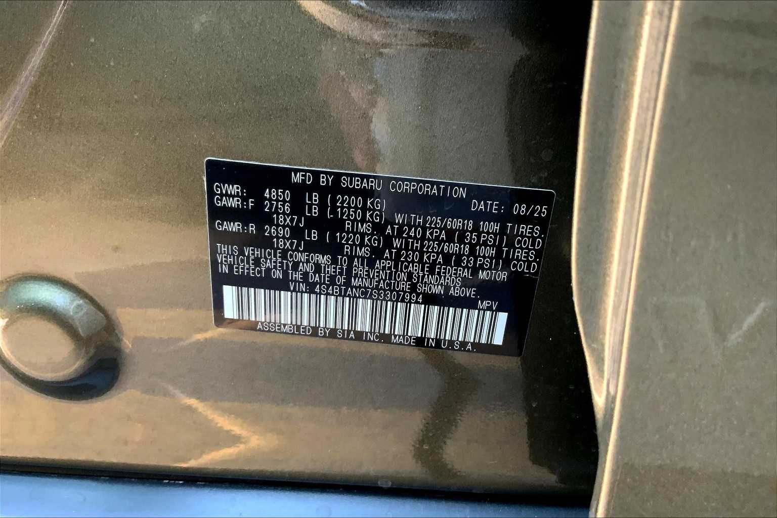 2025 Subaru Outback Limited photo 17