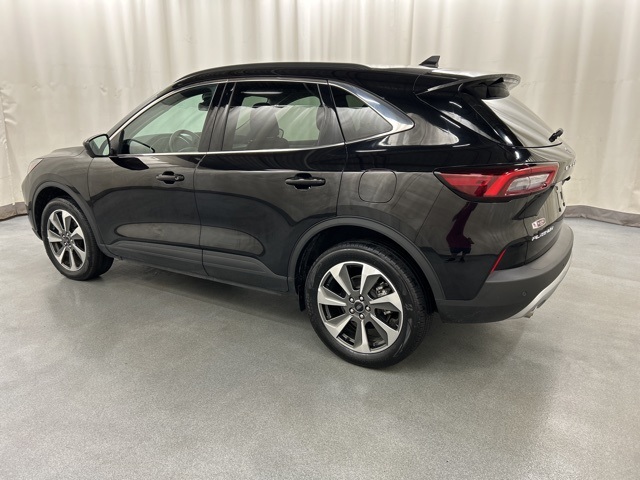2024 Ford Escape Platinum photo 3