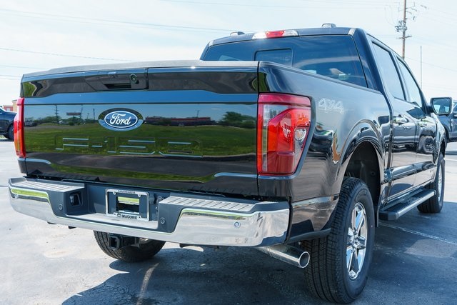 2025 Ford F-150 XLT photo 4
