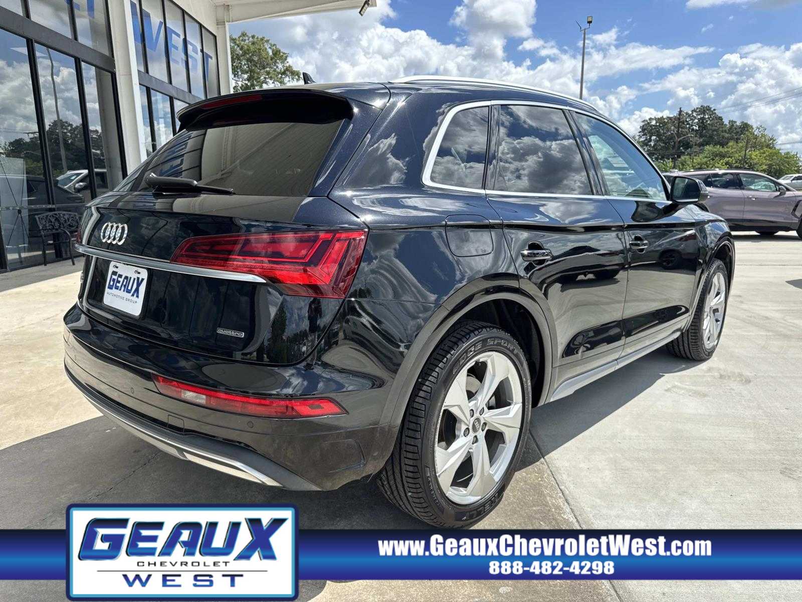 2021 Audi Q5 Premium Plus photo 10
