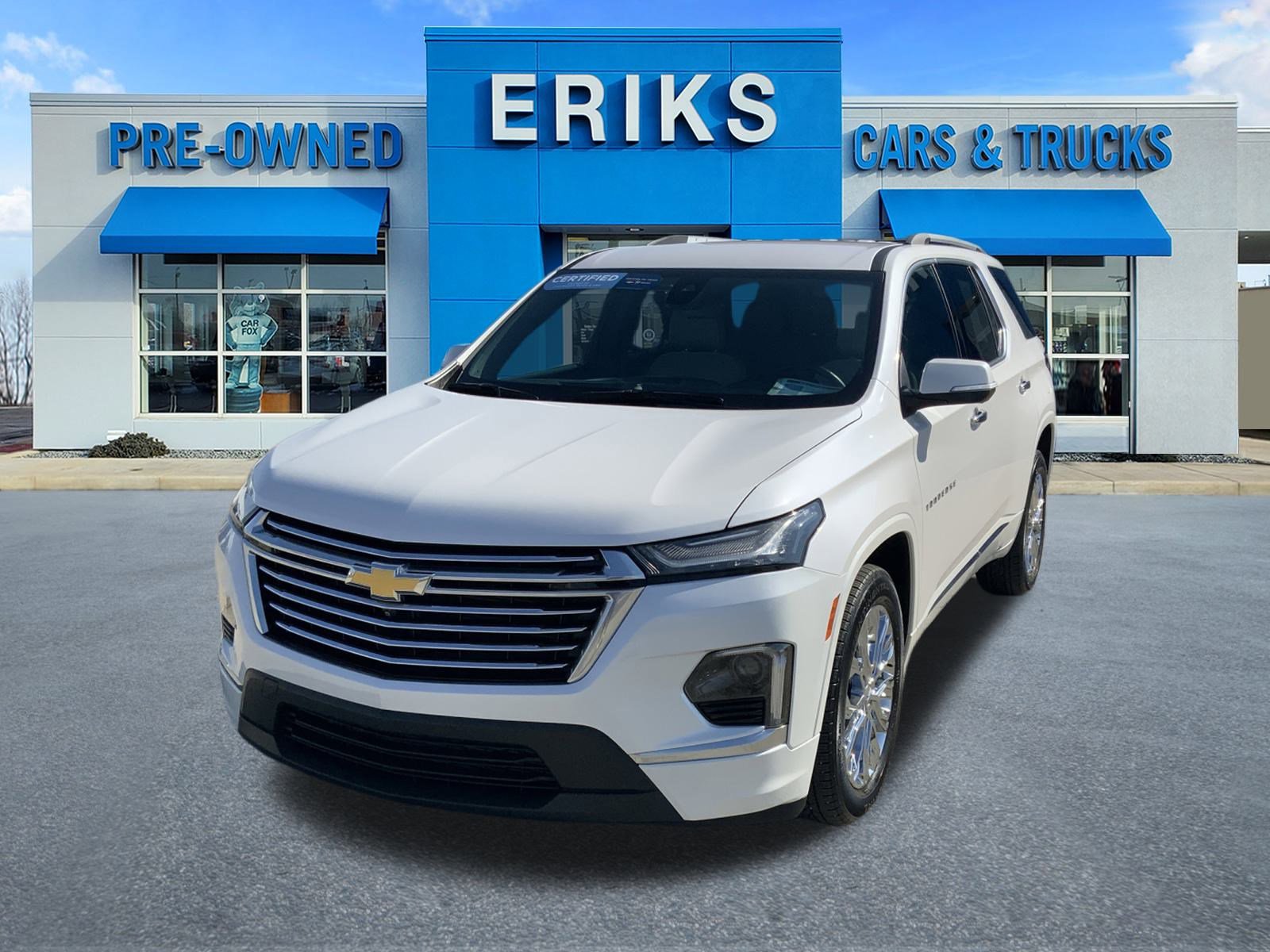 2023 Chevrolet Traverse Premier photo 2