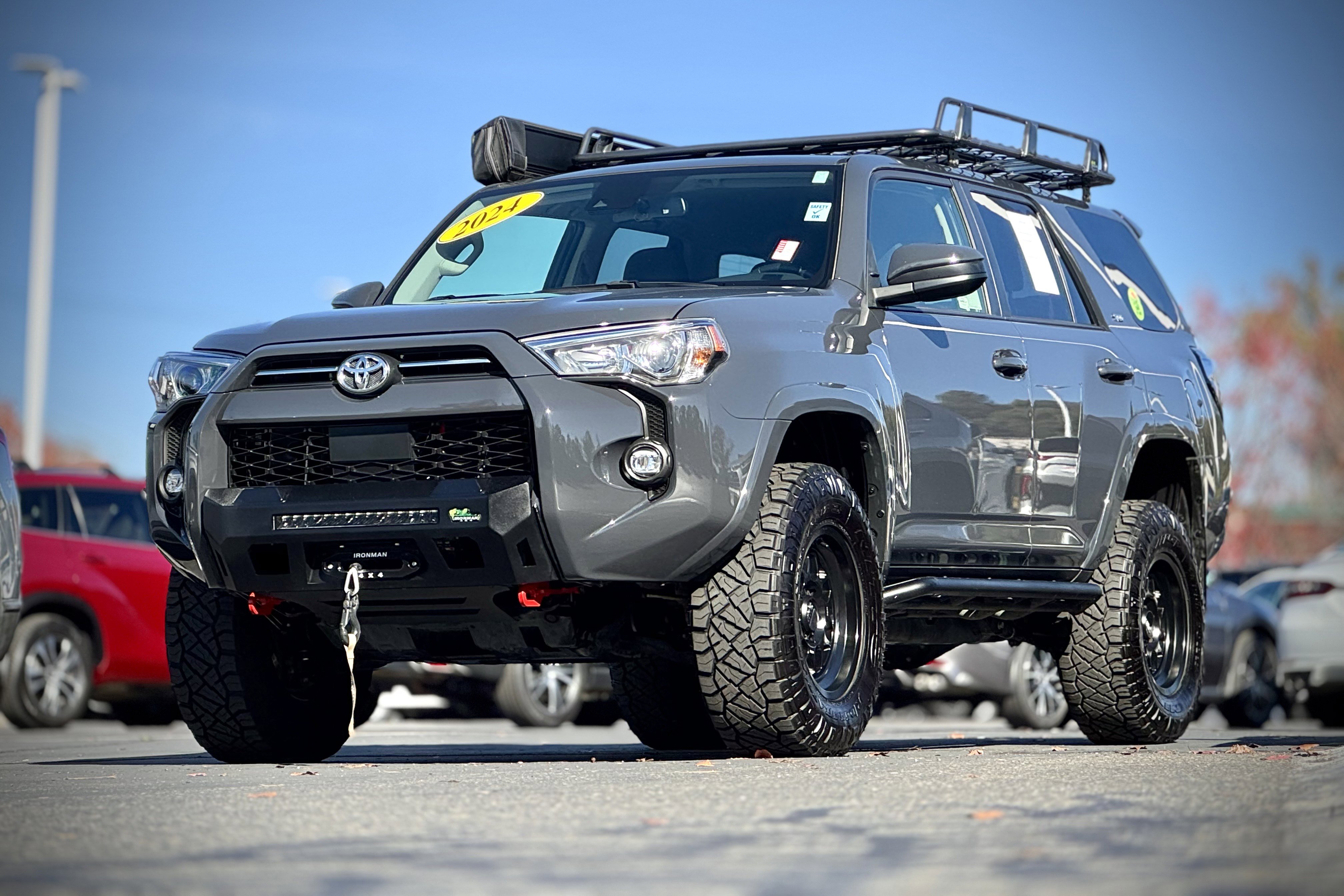 2024 Toyota 4Runner SR5 photo 2