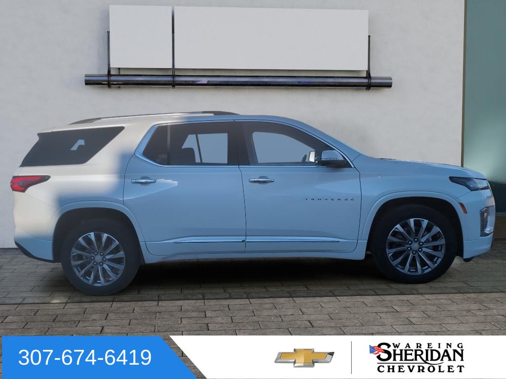 2023 Chevrolet Traverse Premier photo 3