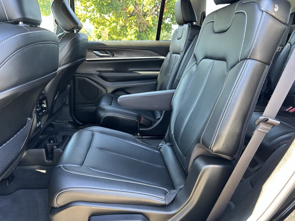 2024 Jeep Grand Cherokee Limited photo 24