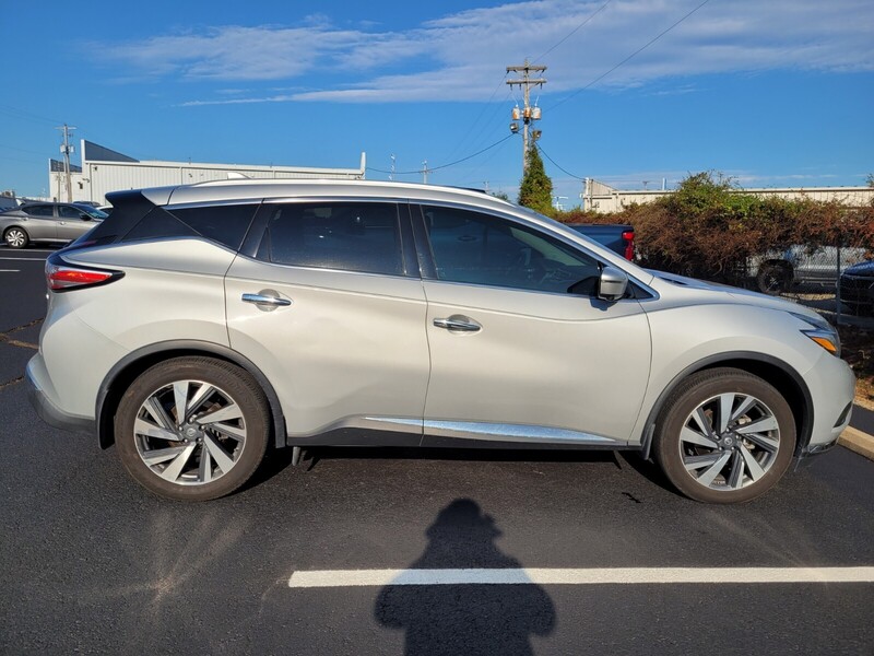 2018 Nissan Murano Platinum photo 2