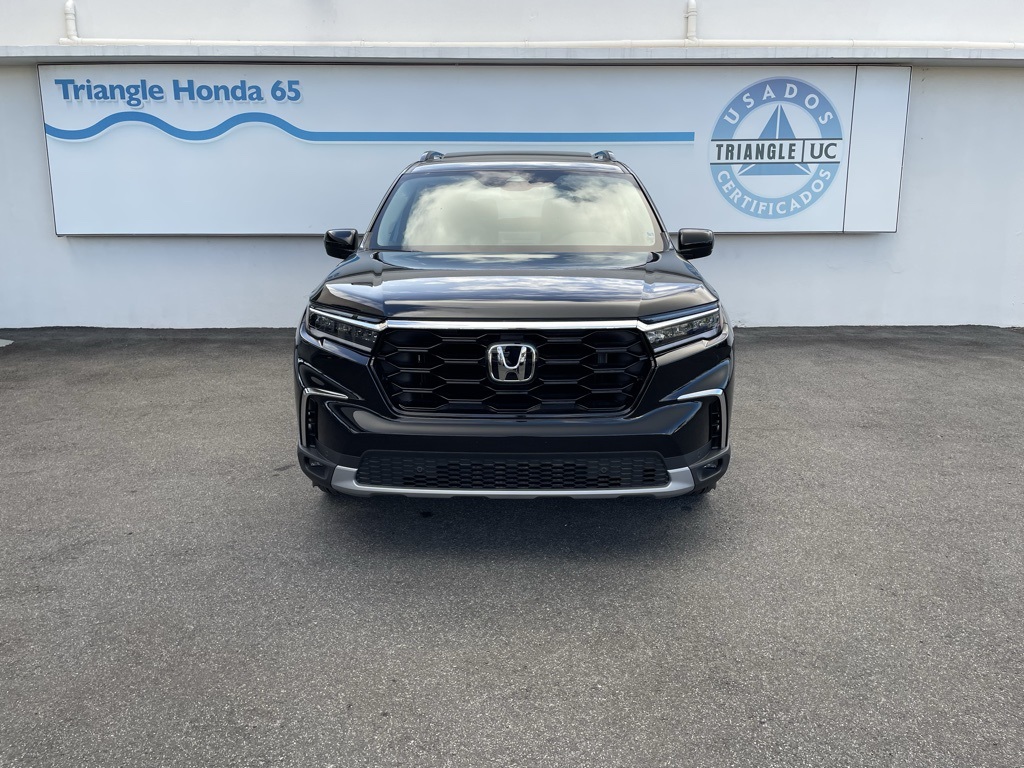 2025 Honda Pilot Touring photo 2