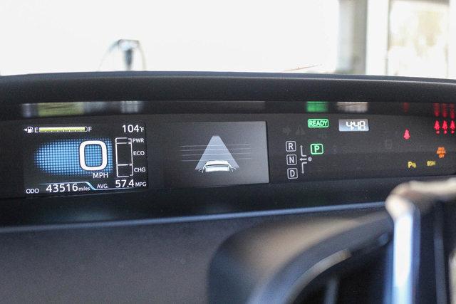 2019 Toyota Prius Limited photo 21