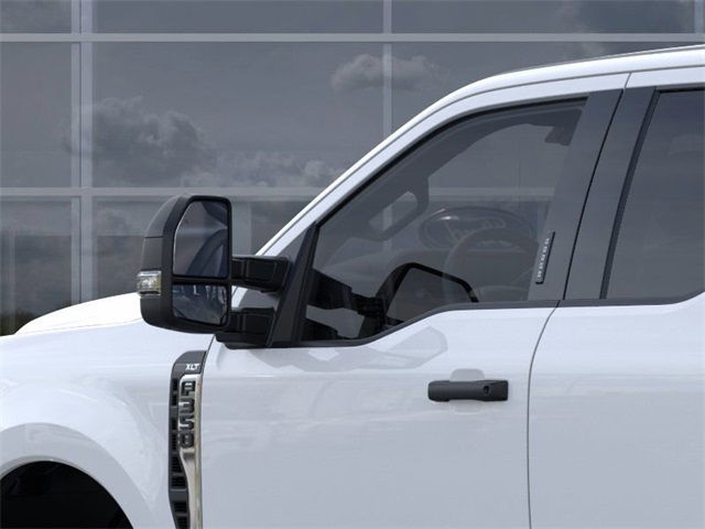 2025 Ford F-350 XLT photo 19
